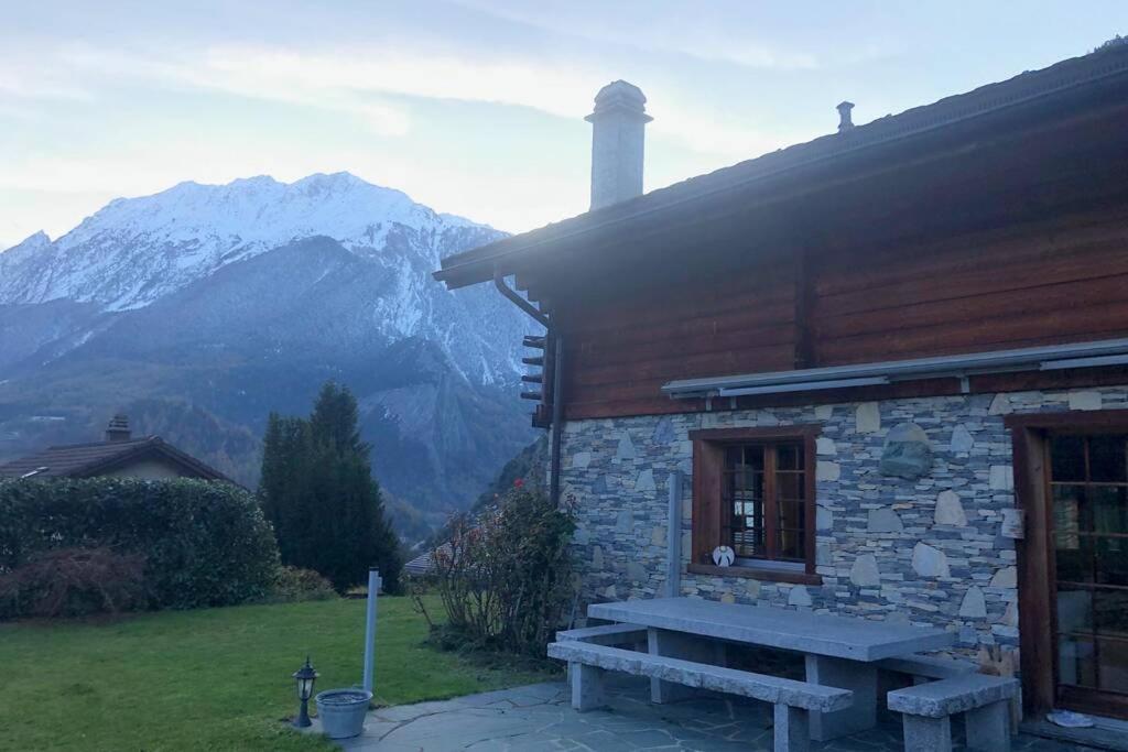 Chalet Edelweiss - Verbier, Mountain Views, Jacuzzi! Volleges 외부 사진