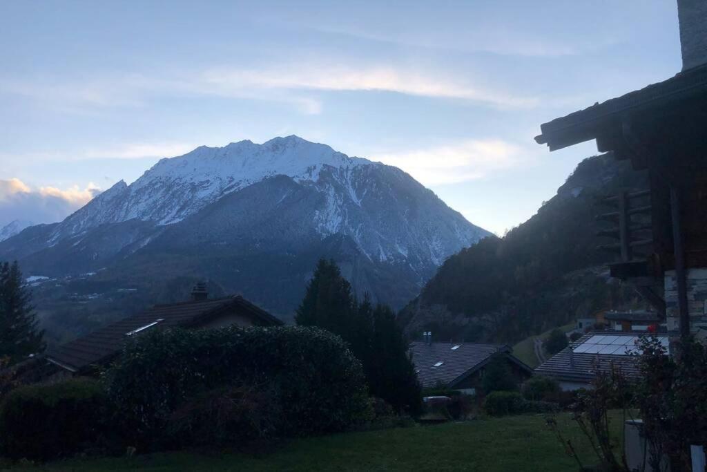 Chalet Edelweiss - Verbier, Mountain Views, Jacuzzi! Volleges 외부 사진