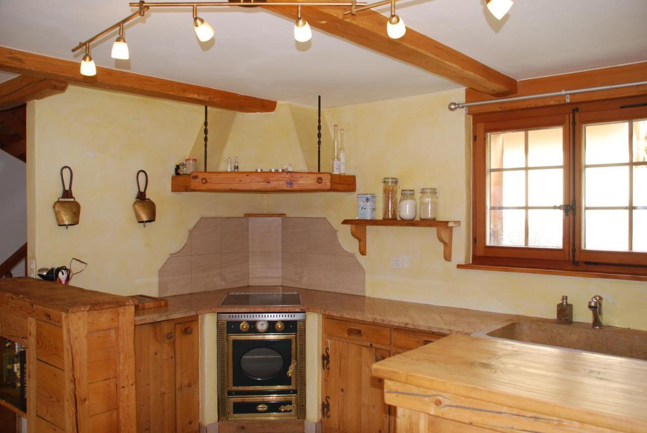 Chalet Edelweiss - Verbier, Mountain Views, Jacuzzi! Volleges 외부 사진