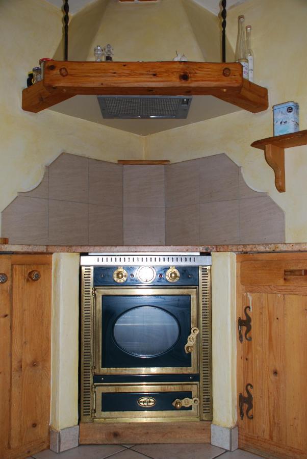 Chalet Edelweiss - Verbier, Mountain Views, Jacuzzi! Volleges 외부 사진